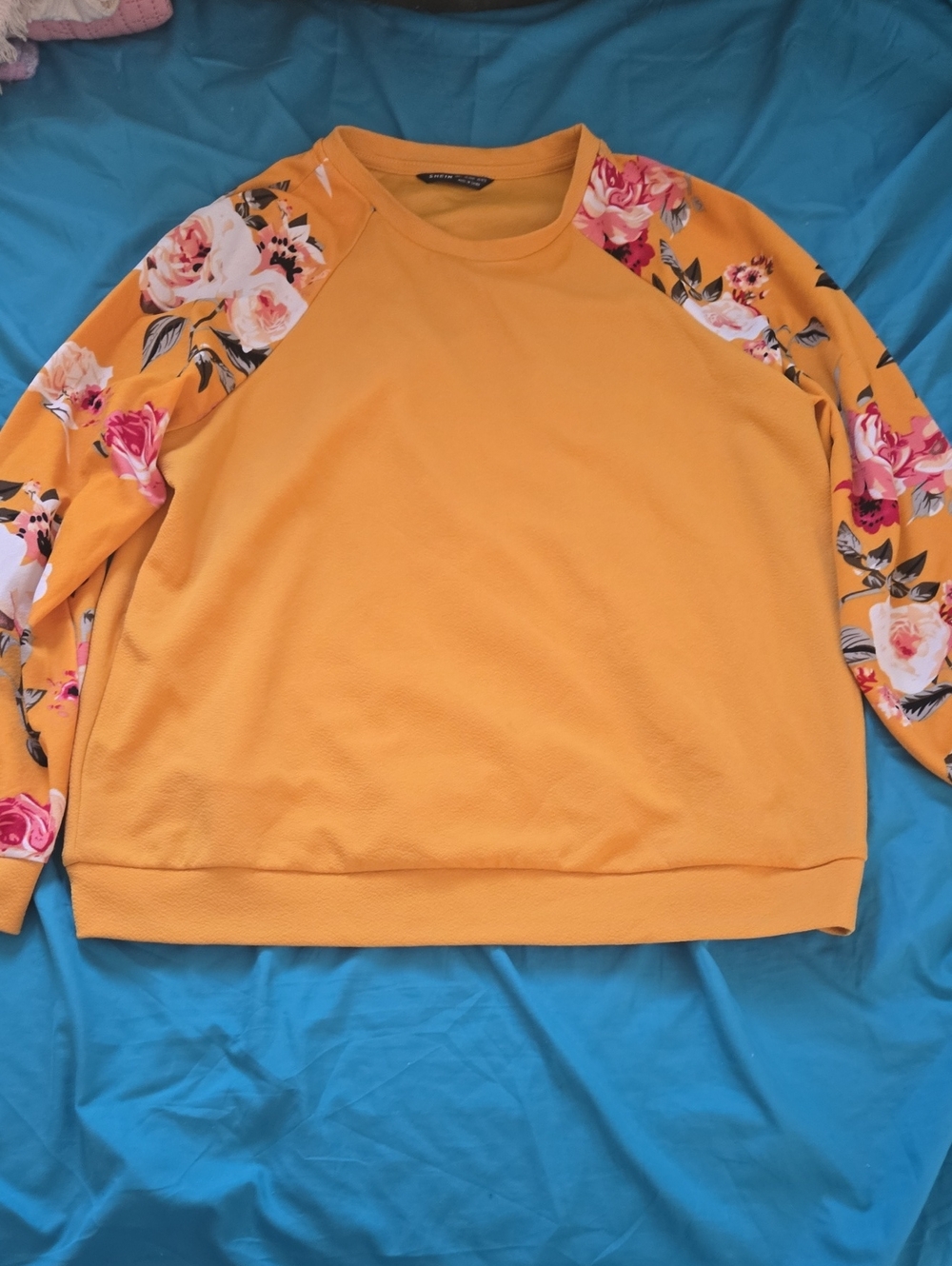 SHEIN Mustard Crewneck Sweatshirt with Floral Raglan Sleeves